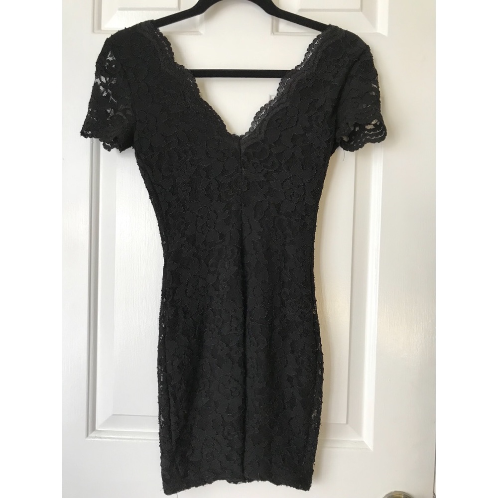 Kimchi Blue black, lace body con mini dress